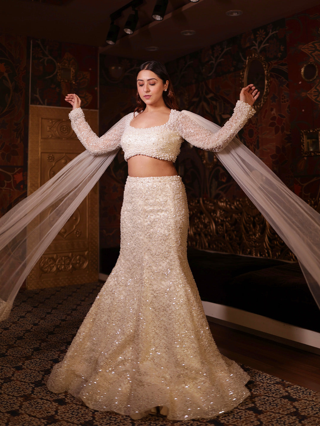 Cream Net Embroidered Fishcut Choli With Pearl Work & Attached Dupatta