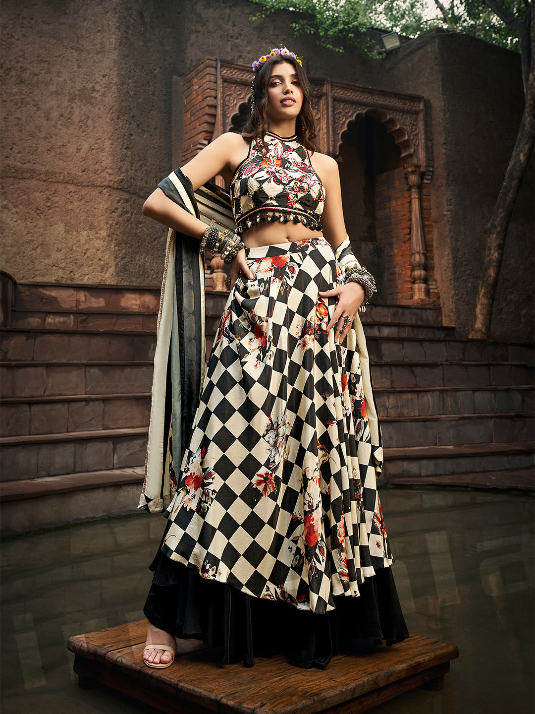 Cream & Black Checks Printed Skirt & Choli Set With Shaded Dupatta