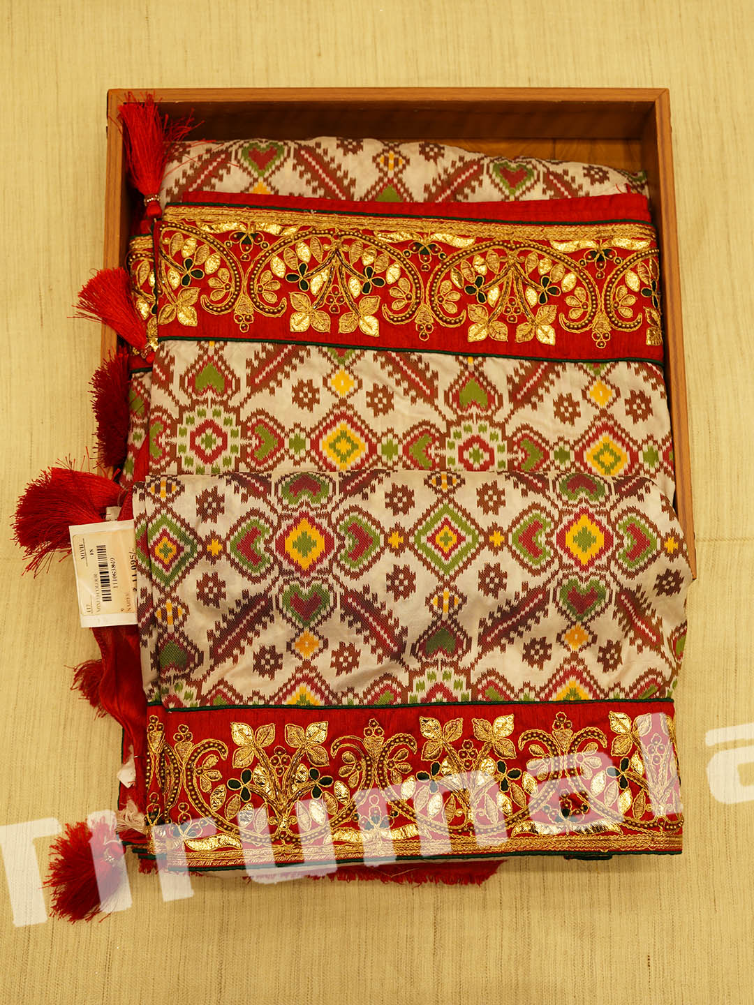 Regal White Silk Saree With Gota & Pita Work