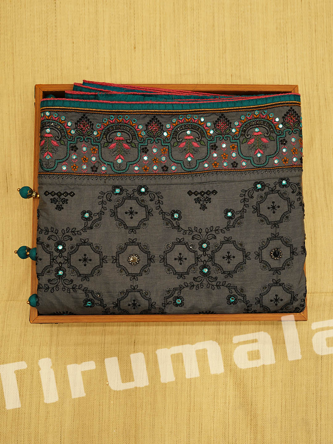 Chic Grey Raw Silk Saree With Traditional Katiyawari Work