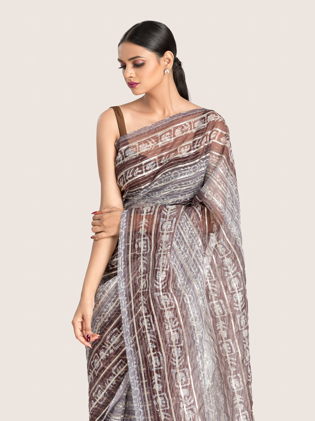 Brown & Grey Printed Organza Saree With Blouse Fabric