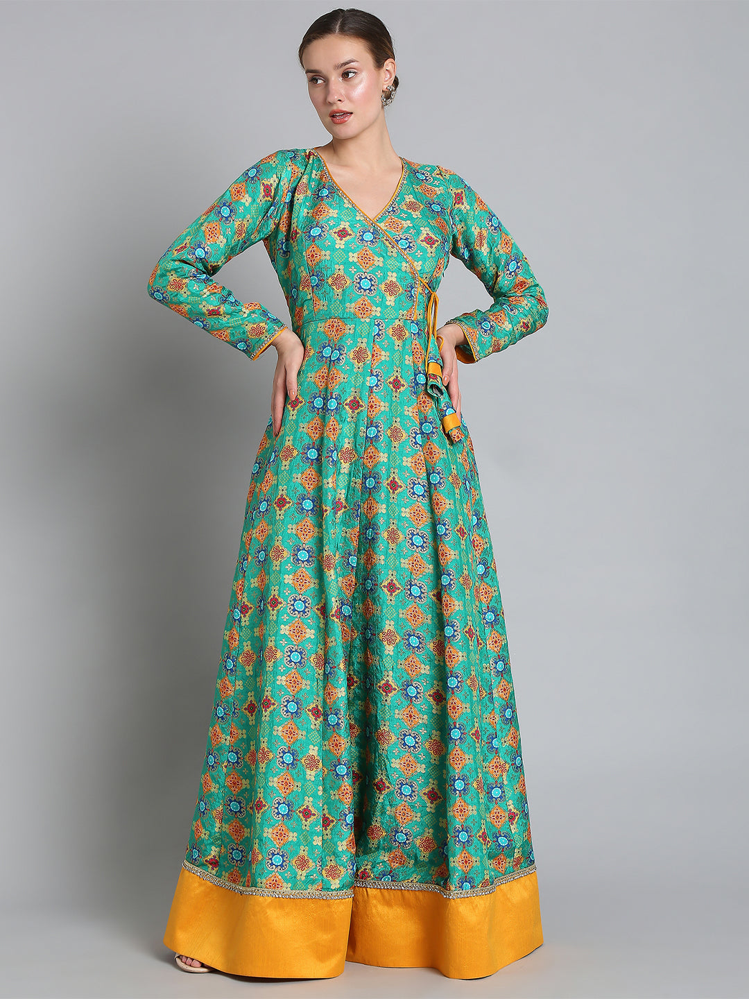 Buy online Stripes Angrakha Kurta from Kurta Kurtis for Women by Fida for  ₹1350 at 0% off | 2024 Limeroad.com