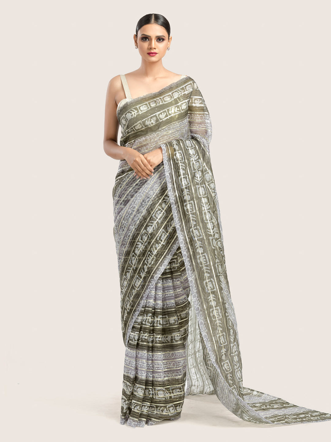Grey Printed Organza Saree With Blouse Fabric