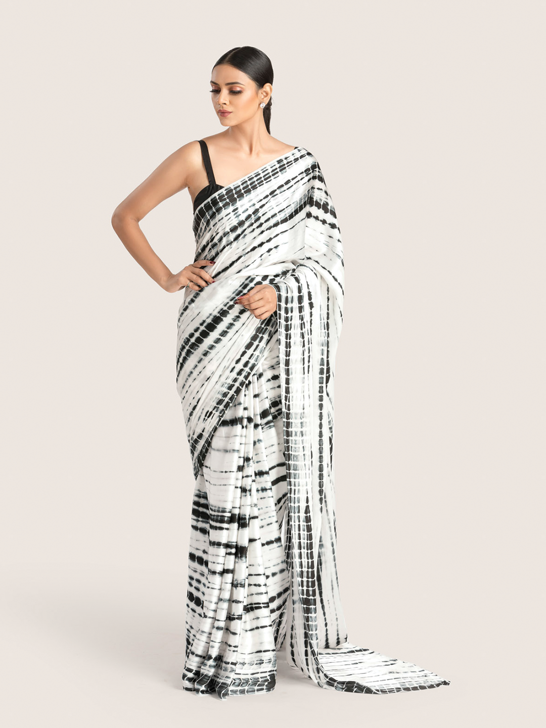 Black & White Tie-dye Modal Satin Saree With Blouse Fabric