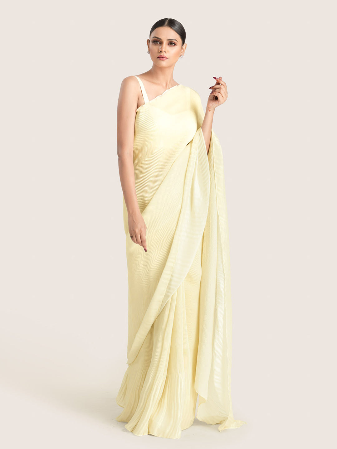 Cream Pleated Shimmer Satin Georgette Saree With Blouse Fabric