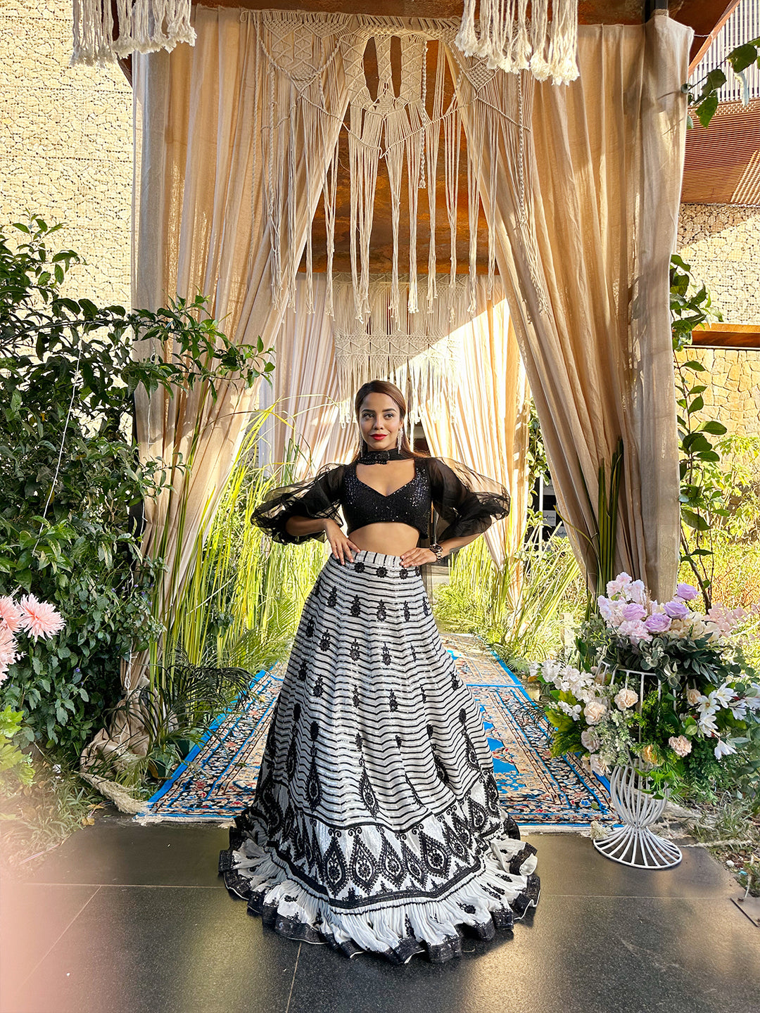 Black with White Digital Print, Sequins, Beads and Mirror work Crop To –  Seasons Chennai